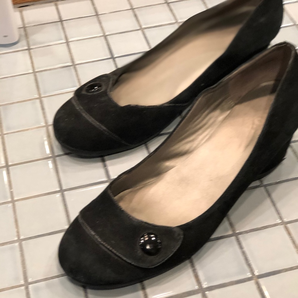 Me too wedges size 13 low heel